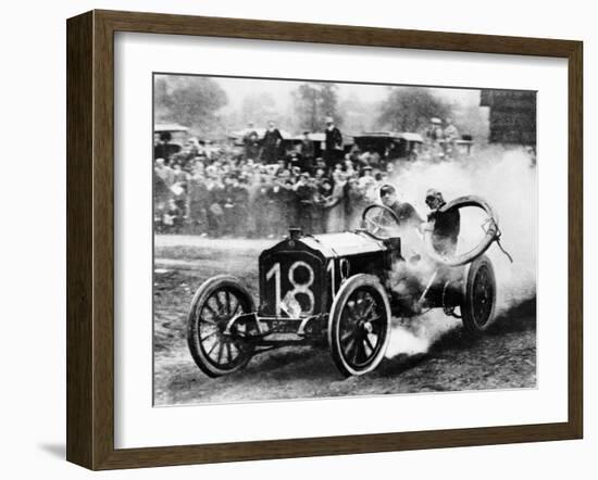 Duray Driving a De Dietrich in the Vanderbilt Cup, Long Island, NY, USA, 1906-null-Framed Photographic Print