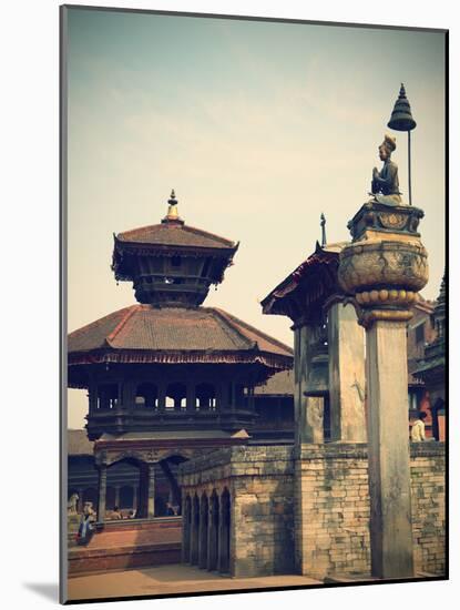 Durbar Square, Bhaktapur (UNESCO World Heritage Site), Kathmandu Valley, Nepal-Ian Trower-Mounted Photographic Print