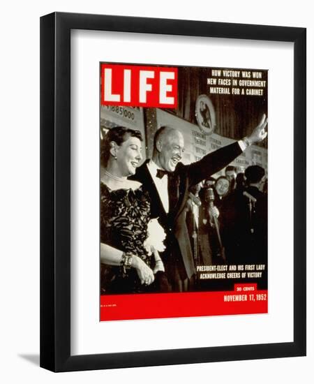 Dwight D. Eisenhower and Mamie, November 17, 1952-Hank Walker-Framed Photographic Print