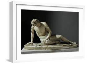 Dying Gaul, Roman Marble Copy of a Hellenistic Original of 230-220 BCE-null-Framed Giclee Print