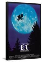 E. T. THE EXTRA-TERRESTRIAL [1982], directed by STEVEN SPIELBERG.-null-Framed Poster