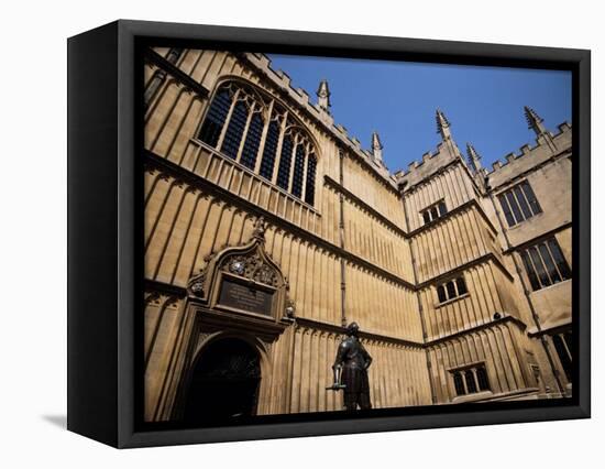 Earl of Pembroke Statue, Bodleian Library, Oxford, Oxfordshire, England, United Kingdom-Jean Brooks-Framed Stretched Canvas