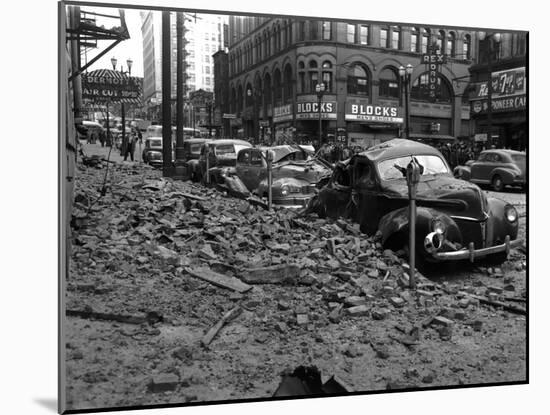 Earthquake Damage in Pioneer Square - Seattle, WA-Lantern Press-Mounted Art Print