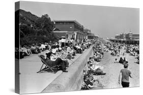 Eastbourne Beach, 1975-Daily Mirror-Stretched Canvas