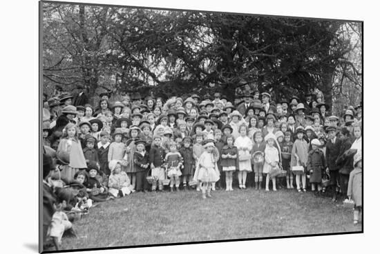 Easter Egg Rolling Children Pose on the White House Lawn-null-Mounted Art Print