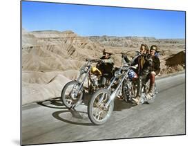 Easy Rider, Dennis Hopper, Peter Fonda, 1969-null-Mounted Photo