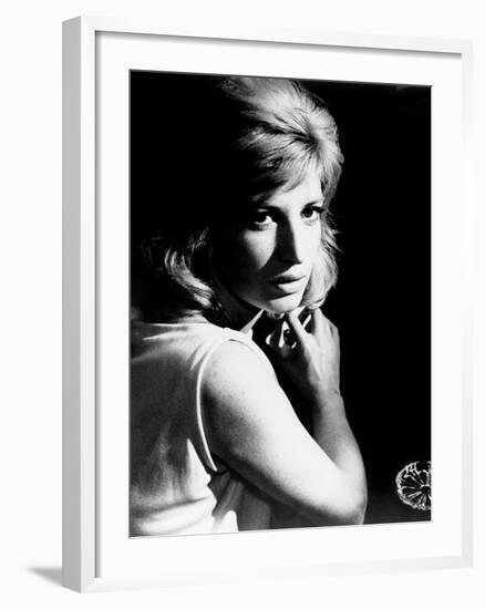 Eclipse, (aka L'Eclisse), Monica Vitti, 1962-null-Framed Photo