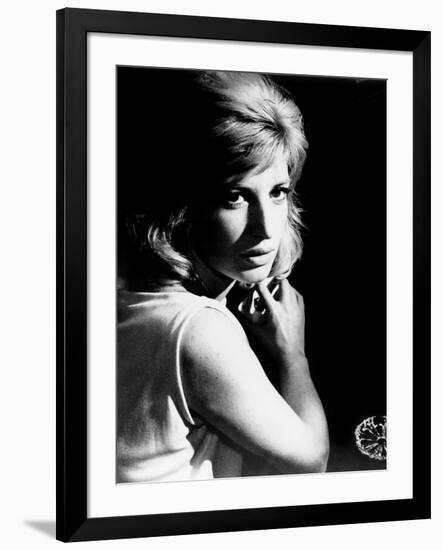 Eclipse, (aka L'Eclisse), Monica Vitti, 1962-null-Framed Photo