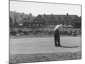 Ed Furgol, Sinking Final Put, and Wins the National Open Golf Tournament at Baltusrol Golf Club-Peter Stackpole-Mounted Premium Photographic Print