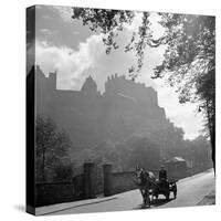 Edinburgh Castle 1910-Staff-Stretched Canvas