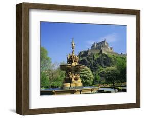 Edinburgh Castle, Edinburgh, Lothian, Scotland, UK, Europe-Roy Rainford-Framed Photographic Print