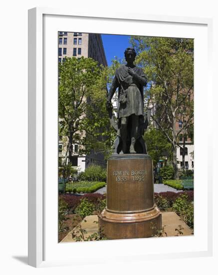 Edwin Booth Statue in Gramercy Park, New York City, New York, USA-Richard Cummins-Framed Photographic Print