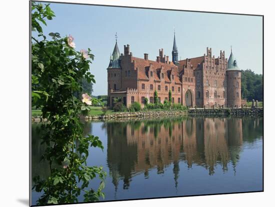 Egeskov Castle, Funen, Denmark, Scandinavia, Europe-Woolfitt Adam-Mounted Photographic Print