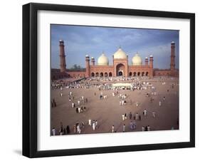 Eid Ul Fitr Celebration, Badshahi Mosque, Lahore, Pakistan-null-Framed Photographic Print