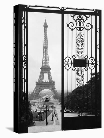 Eiffel Tower from the Trocadero Palace, Paris-null-Stretched Canvas