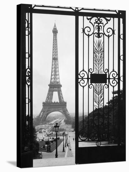 Eiffel Tower from the Trocadero Palace, Paris-null-Stretched Canvas