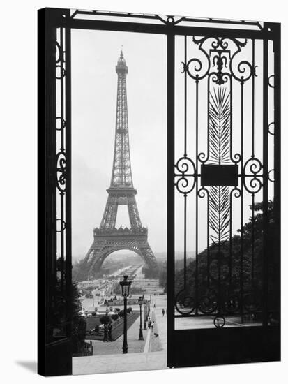 Eiffel Tower from the Trocadero Palace, Paris-null-Stretched Canvas