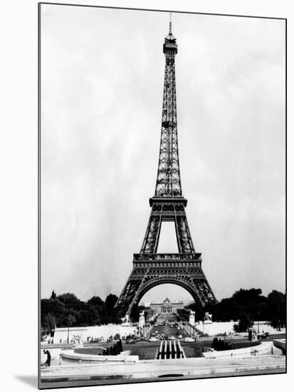 Eiffel Tower, Paris France, 1964-null-Mounted Photo