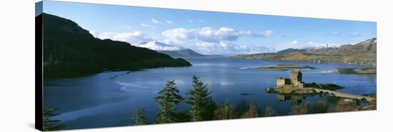 Eilean Donan Castle Scotland-null-Stretched Canvas