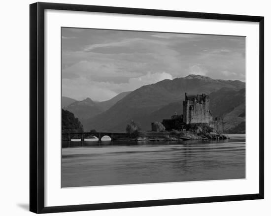 Eilean Donan Castle, Western Highlands, Scotland-Gavin Hellier-Framed Photographic Print