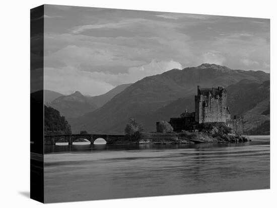 Eilean Donan Castle, Western Highlands, Scotland-Gavin Hellier-Stretched Canvas