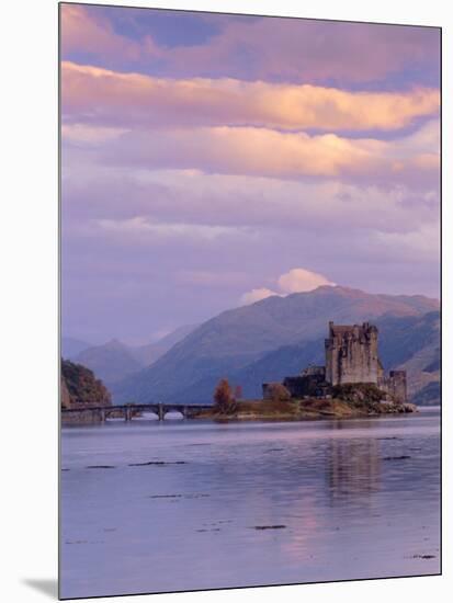 Eilean Donan (Eilean Donnan) Castle, Dornie, Highlands Region, Scotland, UK, Europe-Gavin Hellier-Mounted Photographic Print