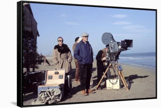 EL CID, 1961 directed by ANTHONY MANN On the set, the director, Anthony Mann (photo)-null-Framed Stretched Canvas