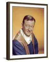 EL DORADO, 1967 directed by HOWARD HAWKS John Wayne (photo)-null-Framed Photo