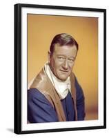 EL DORADO, 1967 directed by HOWARD HAWKS John Wayne (photo)-null-Framed Photo