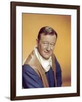 EL DORADO, 1967 directed by HOWARD HAWKS John Wayne (photo)-null-Framed Photo