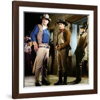 El Dorado, John Wayne, Christopher George, James Caan, 1967-null-Framed Photo