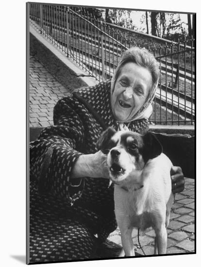 Elderly Woman with Pet Dog "Miquette" on Steps of Montmartre-Alfred Eisenstaedt-Mounted Photographic Print