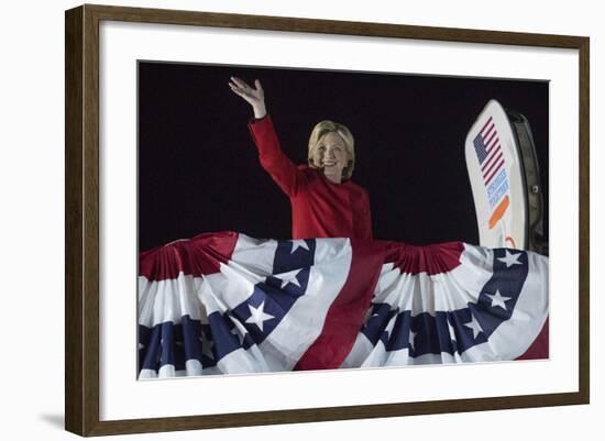 Election 2016 Clinton-Andrew Harnik-Framed Photographic Print