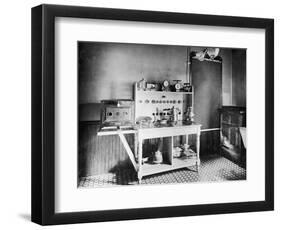 Electrical Heating and Cooking Appliances-null-Framed Photographic Print