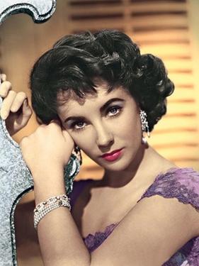 ELEPHANT WALK, 1954 directed by WILLIAM DIETERLE Elizabeth Taylor (photo)