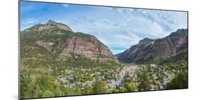 Elevated view of Historic Victorian mountain town of Ouray, Ouray County, San Juan Mountains, Co...-null-Mounted Photographic Print