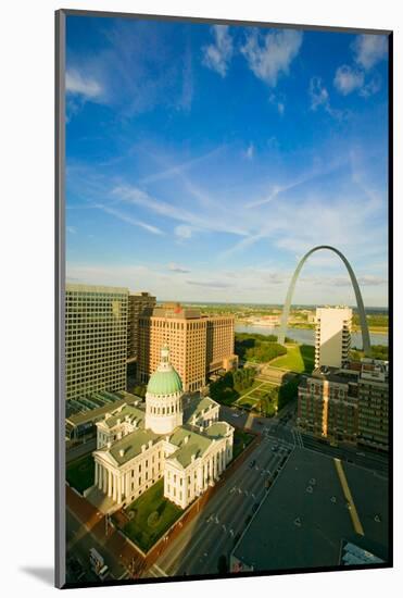 Elevated view of Saint Louis Historical Old Courthouse and Gateway Arch on Mississippi River, St...-null-Mounted Photographic Print