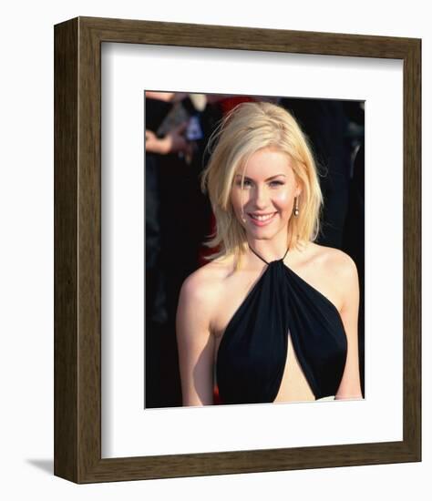 Elisha Cuthbert-null-Framed Photo