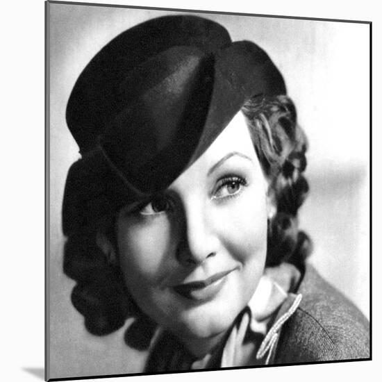 Elizabeth Allan, English Actress, 1934-1935-null-Mounted Giclee Print