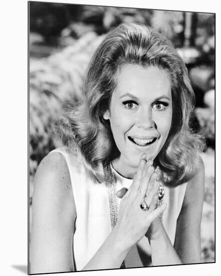 Elizabeth Montgomery - Bewitched-null-Mounted Photo