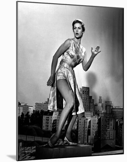 Elizabeth Montgomery-null-Mounted Photo