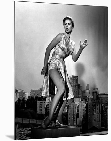 Elizabeth Montgomery-null-Mounted Photo