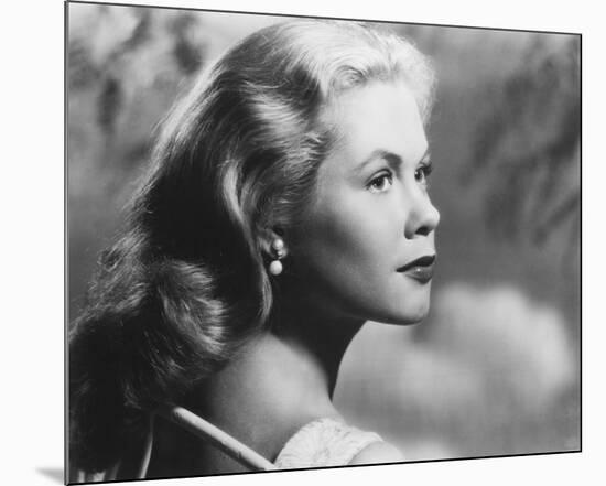 Elizabeth Montgomery-null-Mounted Photo