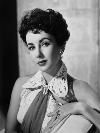 Elizabeth Taylor, 1952' Photo | AllPosters.com