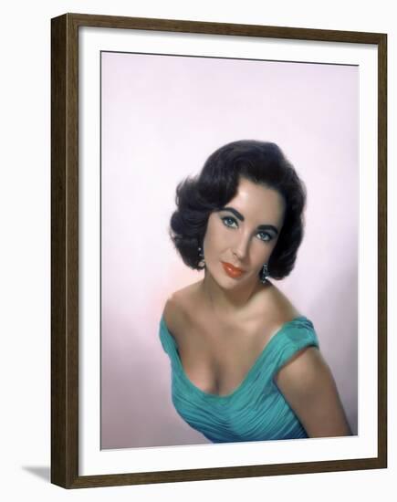 ELIZABETH TAYLOR, 1953 (photo)-null-Framed Photo