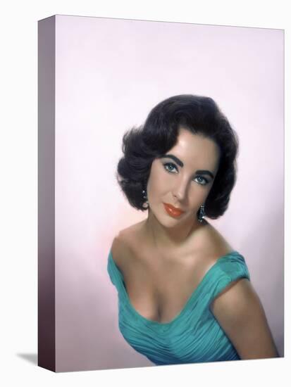 ELIZABETH TAYLOR, 1953 (photo)-null-Stretched Canvas