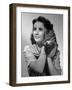 ELIZABETH TAYLOR (b/w photo)-null-Framed Photo