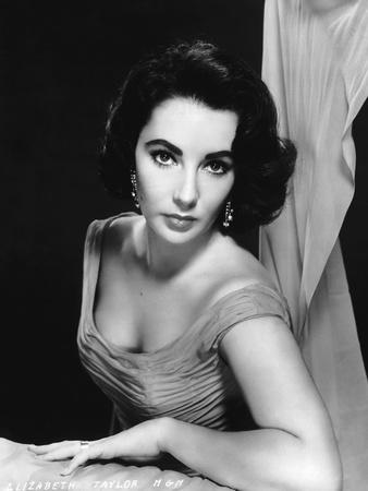 【超安い】 Elizabeth AllPosters.com | Photo photo)' (b/w Taylor コレクション