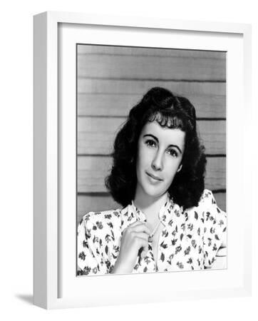 ELIZABETH TAYLOR    絵 Elizabeth Taylor . . . . #ElizabethTaylor #エリザベス