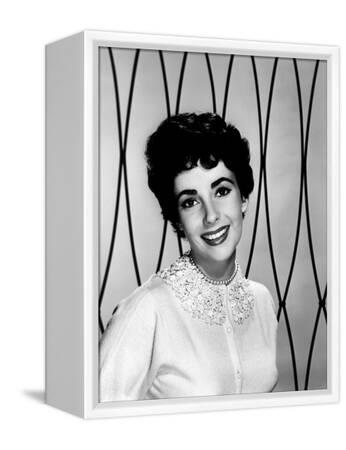 Elizabeth Taylor, ca. 1952 Photo | AllPosters.com